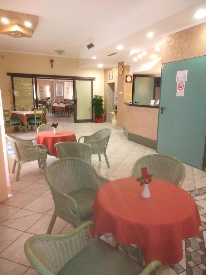 Hotel Costa Verde Σαν Τζιοβάνι Ροτόντο Εξωτερικό φωτογραφία